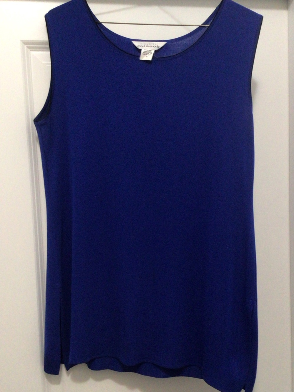 Misook Sleeveless Tank Top in Cobalt with black piping